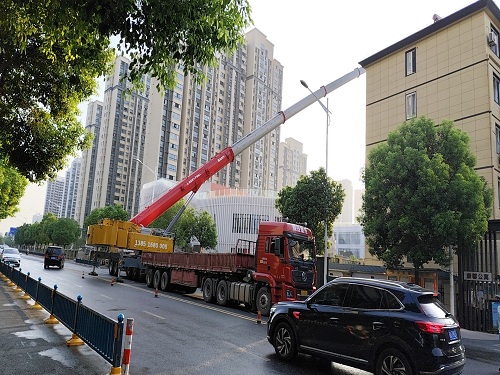 吊車租賃需要考察哪些事項？使用時需遵循什么規范要求？